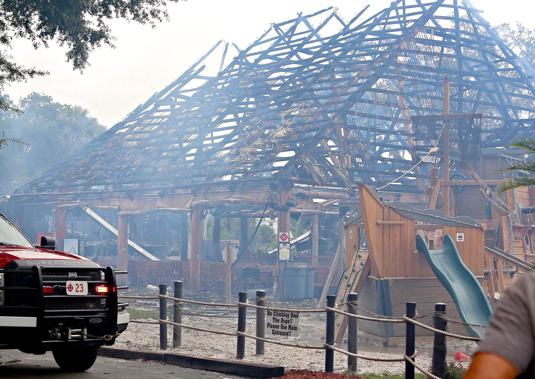 Crumps Fire 01.JPG
